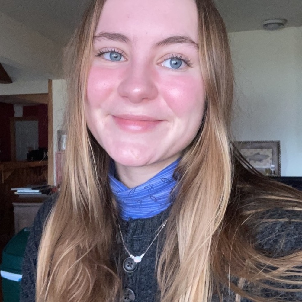 Meet your Posher, Hannah